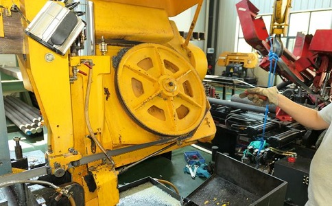 下陆金属带锯床的日常使用和保养注意事项！